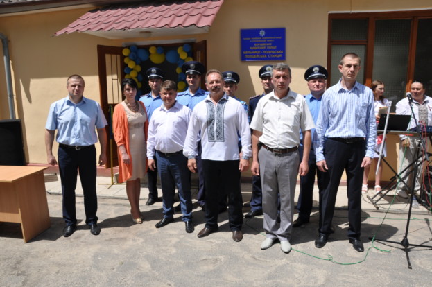 v-dkryttya-pol-tsejsko-stants-u-melnyts-pod-lsk-j