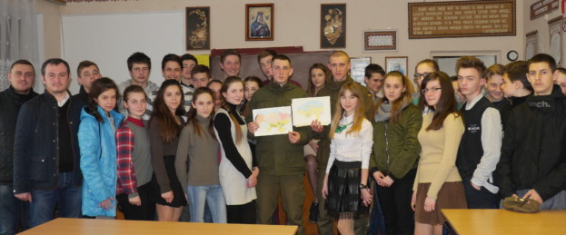 ^34B68DA9B1899301C178BFDBACFFC9C3FB812811C5CA201173^pimgpsh_fullsize_distr