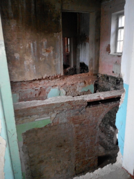 ^F467E2787741DC5E4B4D37A1E21E0E0775A9D6995B9011C915^pimgpsh_fullsize_distr