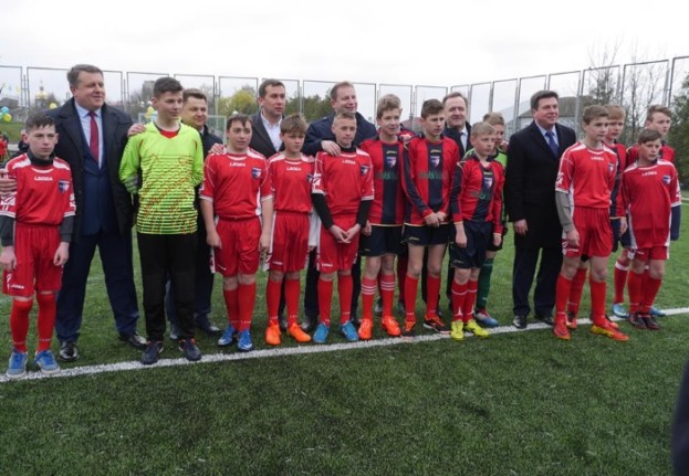 ^2B229724ADA5AC95B26E672344AE673261A0A9A5CCCB467CB5^pimgpsh_fullsize_distr