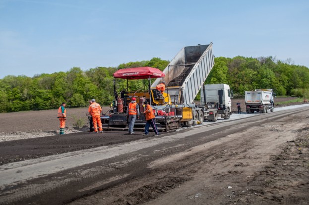 ^54ECEC026423A840409B19C0EAA0F8105CBBC4C165059CB086^pimgpsh_fullsize_distr