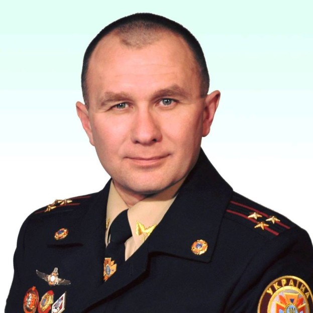 ^9CF1F30DED748FA8CCA2EF28AE0806B2C4F8D9C7A359253B20^pimgpsh_fullsize_distr