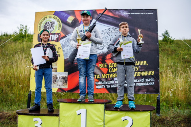Переможець та призери дитячого стрілецького міні-турніру
