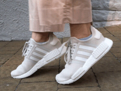 Жіноче спортивне взуття Adidas