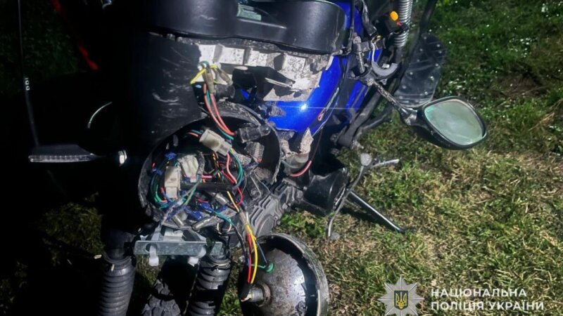 Нічна ДТП на Гусятинщині: 19-річний мотоцикліст і неповнолітня пасажирка у лікарні