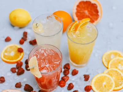 солодка вода з натуральним соком