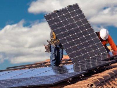 обладнання для сонячної електростанції