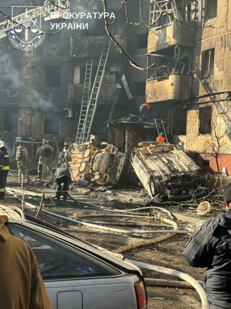 3 дітей загинуло, 18 травмовано, 3 пропало безвісти – наслідки влучання ворогом по Тернополю