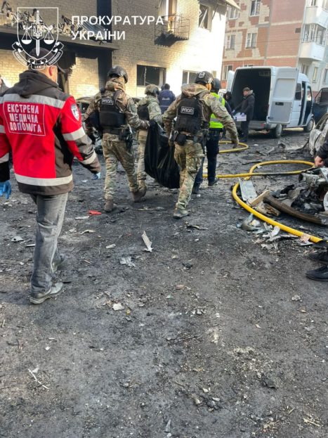 3 дітей загинуло, 18 травмовано, 3 пропало безвісти – наслідки влучання ворогом по Тернополю