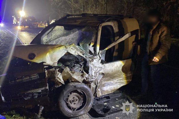 Смертельна ДТП на Тернопільщині: одна людина загинула, двоє потрапили до лікарні