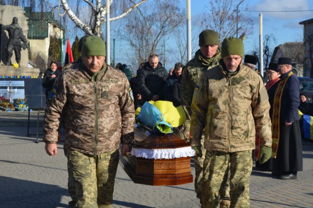 Майже два роки вважався зниклим безвісти: на Донеччині загинув снайпер з Тернопільщини