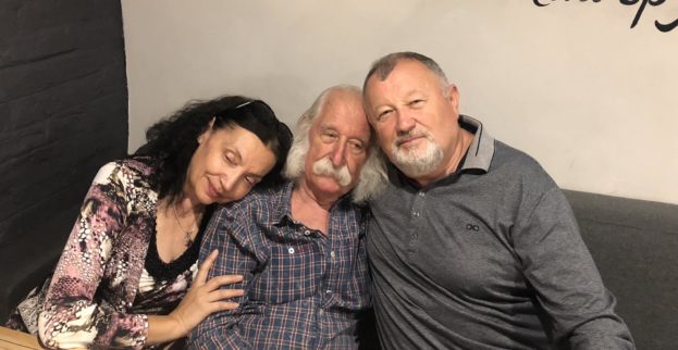 Чому всесвітньовідомий художник з Тернопільщини в свої 90 пішов до суду: дві версії подій