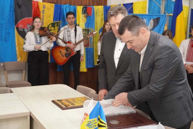 Голова Байковецької громади склав повноваження: стало відоме ім’я його наступника