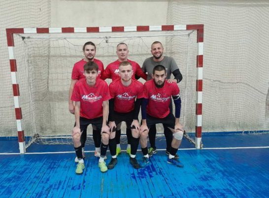 Третя Тернопільська футзальна ліга: лідер впевнено переміг, а їхній бомбардир відзначився гекса-триком