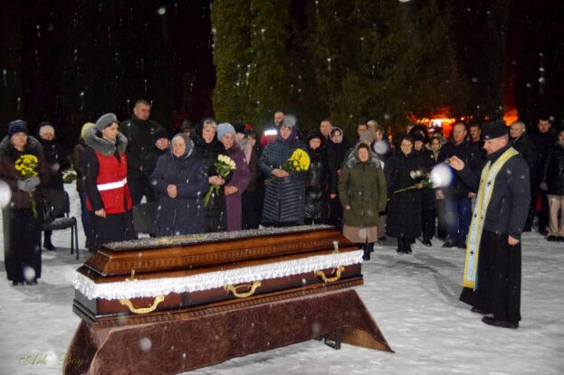 У лікарні помер 47-річний воїн з Тернопільщини