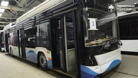 Тернопіль замовив за 14 млн євро 27 нових тролейбусів