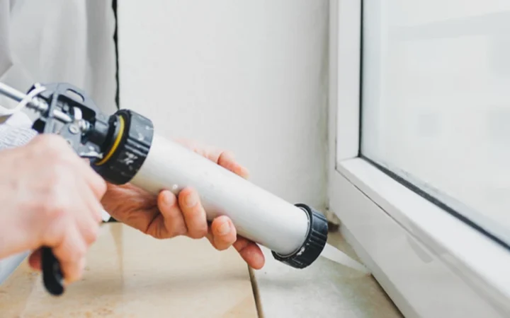 Для чого потрібен монтажний клей?