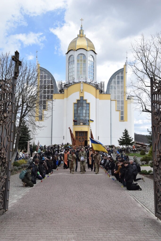 На Дніпропетровщині загинув молодий воїн з Тернопільщини