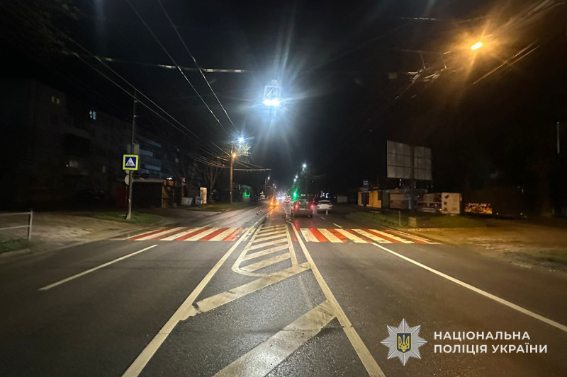 ДТП у Тернополі: з травмами та без свідомості госпіталізували хлопця