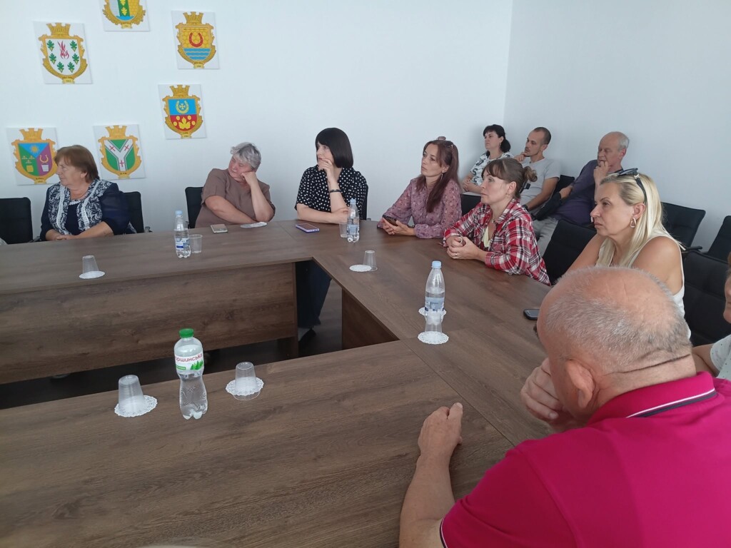 «Жити попри все»: у Гримайлові презентували книгу про жіночі історії війни та незламності