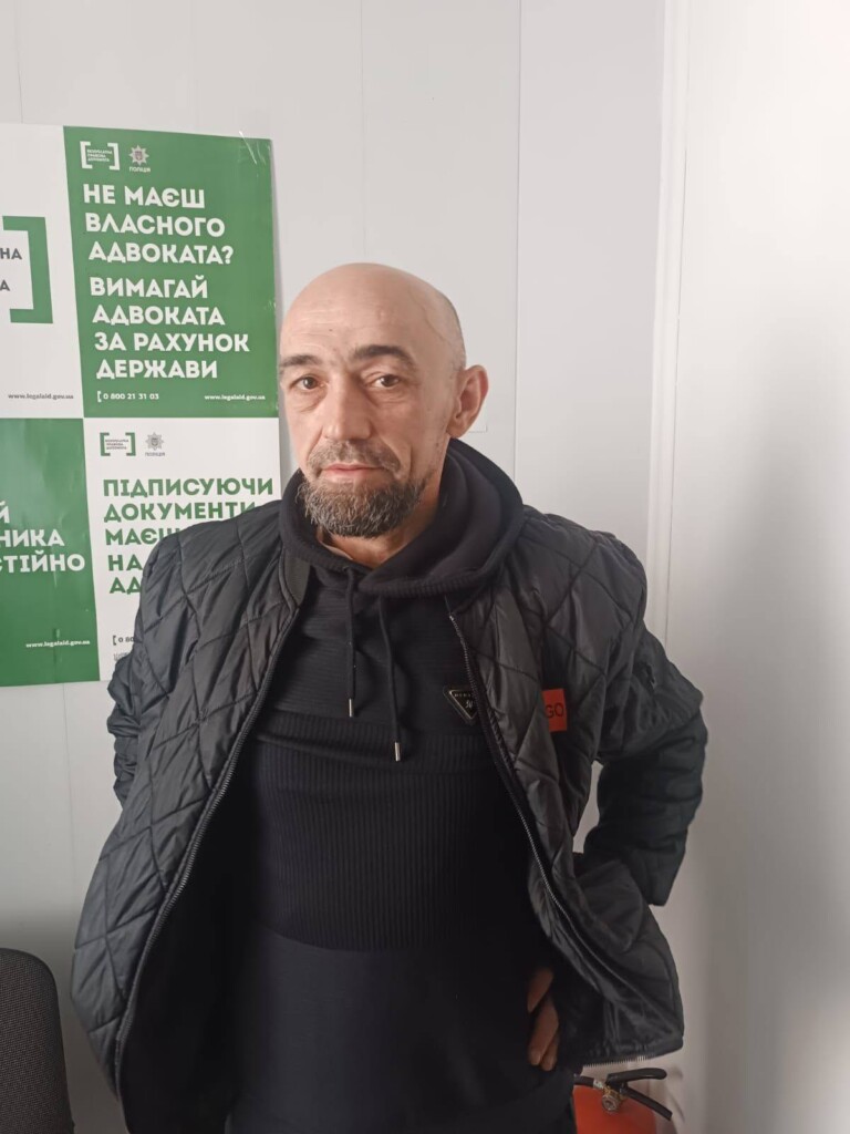 Вчинив ДТП у Теребовлі та зник: поліція розшукує жителя Гусятинщини (фото+відео)