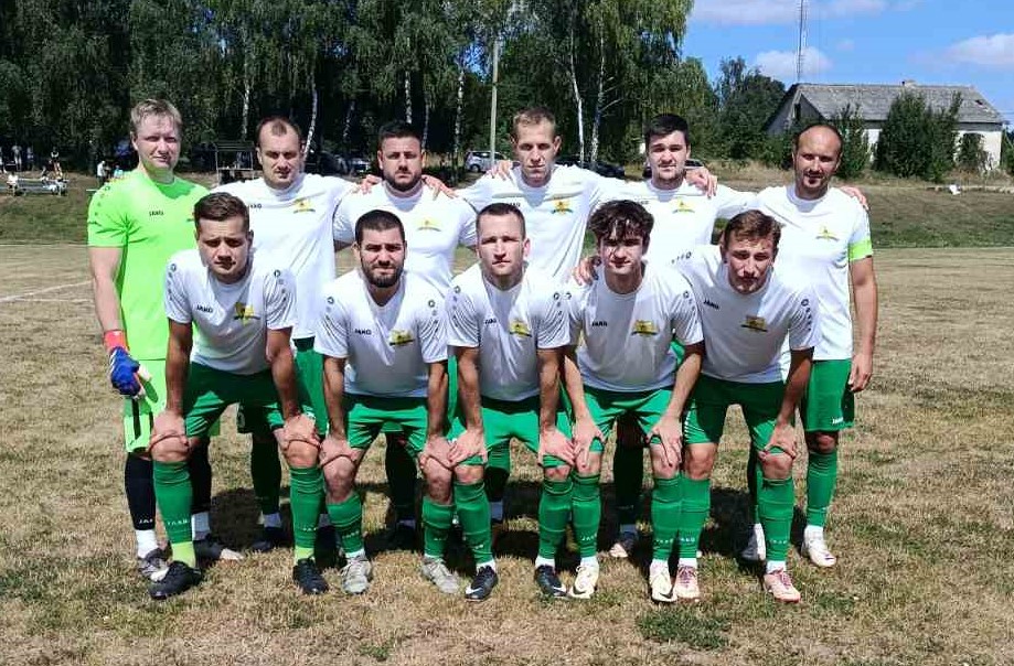 Перша футбольна ліга Тернопільщини: вісім голів на Борщівщині, важка перемога колективу з Гусятинщини та закономірна нічия у Бучачі