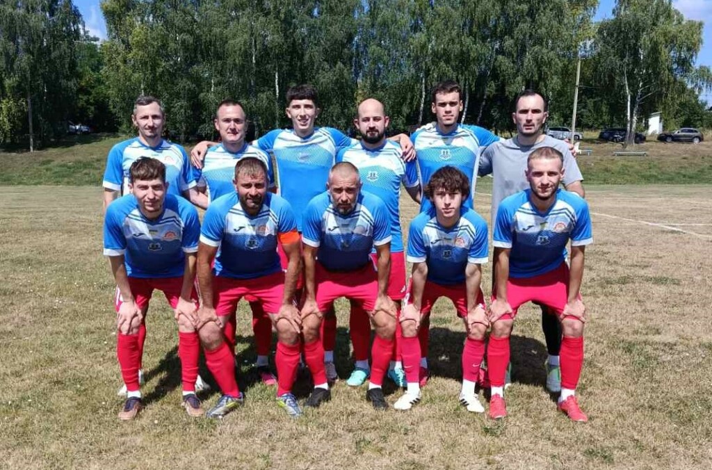 Перша футбольна ліга Тернопільщини: вісім голів на Борщівщині, важка перемога колективу з Гусятинщини та закономірна нічия у Бучачі