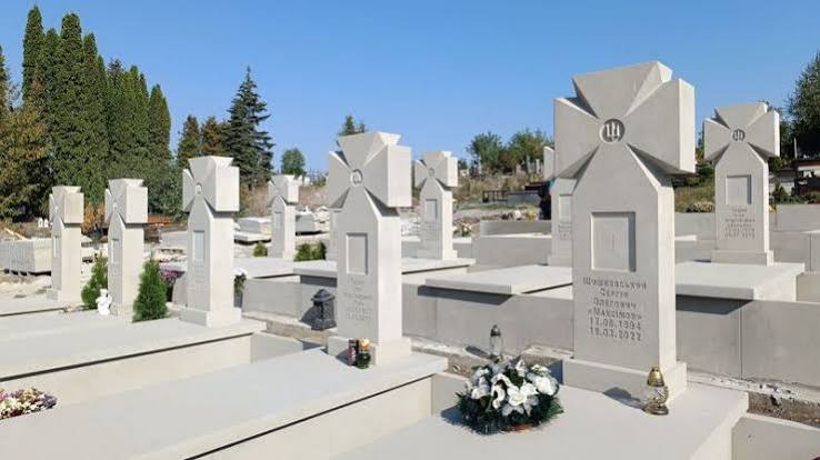 У Тернополі суд дозволив родині загиблого військового встановити індивідуальний пам’ятник на Пантеоні Героїв