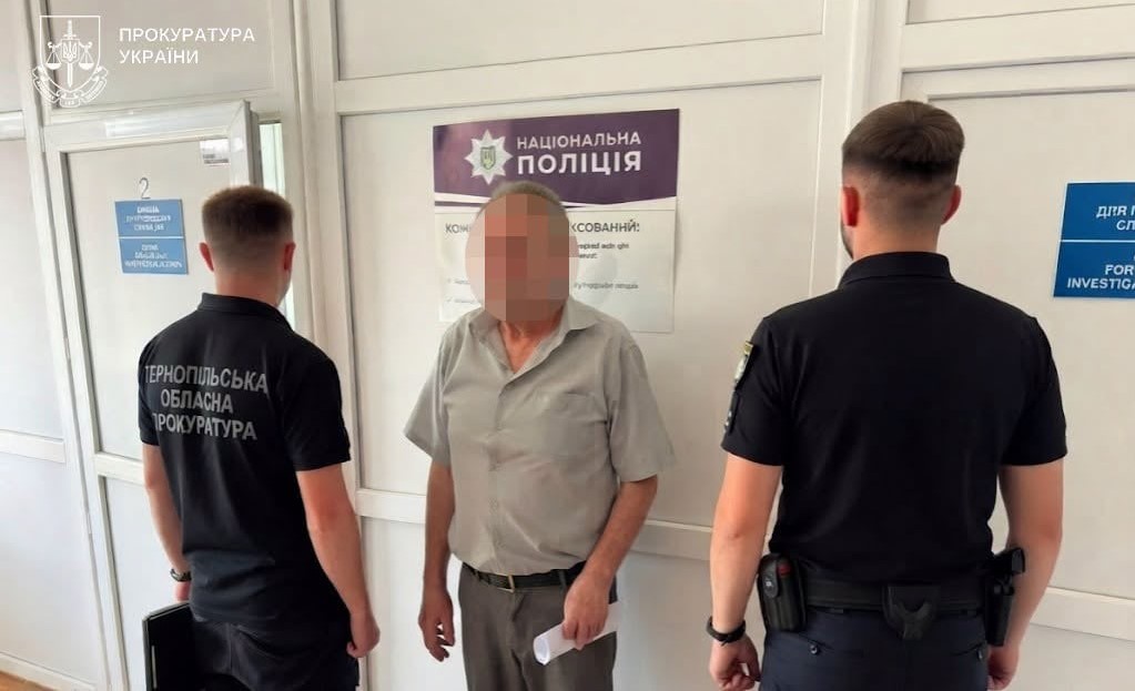 Директора Почаївського психоневрологічного інтернату обвинувачують у торгівлі людьми та незаконному позбавленні волі